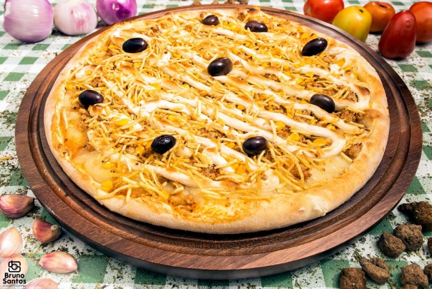 Pizza de "frango com catupiry" vegana da American Pizzas Vegan (Divulgação)